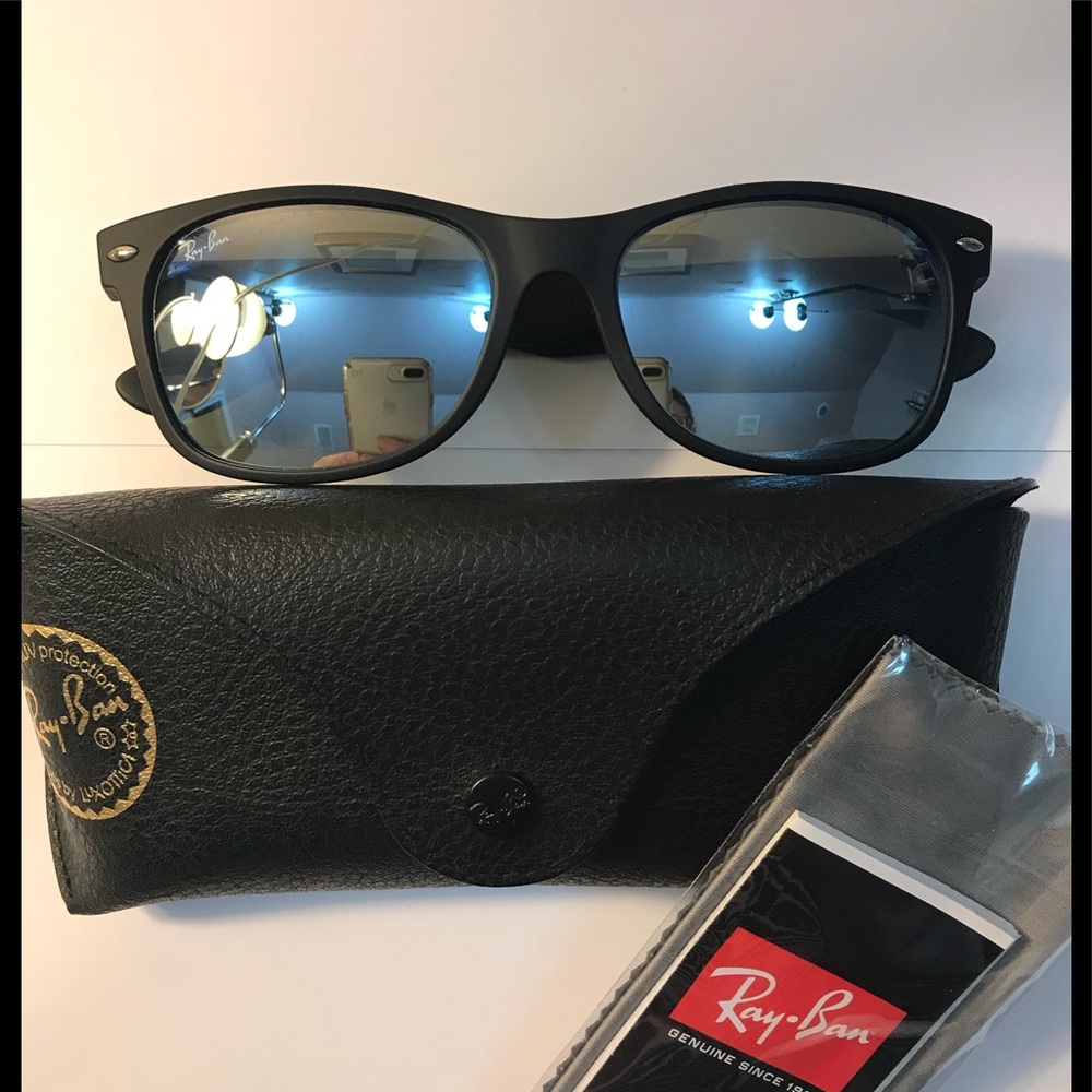 Brand New Authentic Ray-Ban Sunglasses.